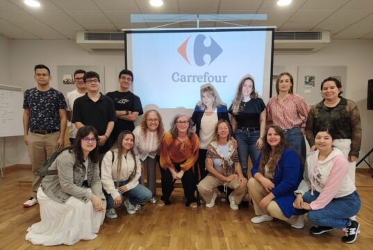 Un total de 22 alumnos finalizan el curso de Auxiliar de Comercio del programa Incorpora
