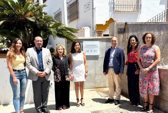 La Junta renueva el reconocimiento del Centro Comercial Abierto de Benalmádena
